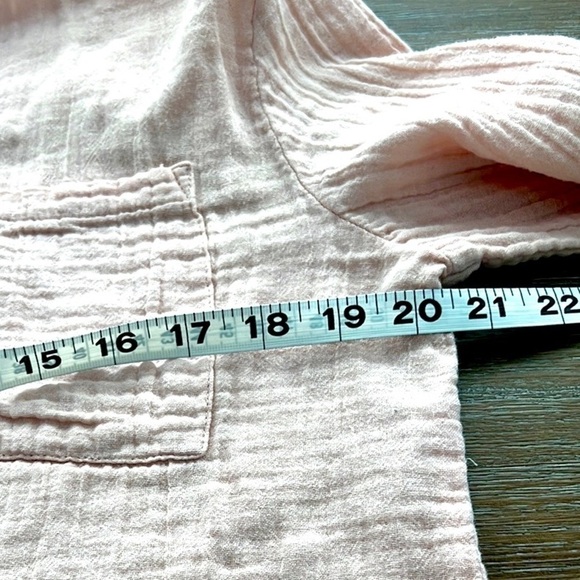 Sim & Sam,Incredibly Soft & So Romantic, Button-Front w/Tie,Excellent Condition - Picture 7 of 10